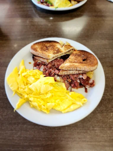 Breakfast served at Gel's Kitchen
