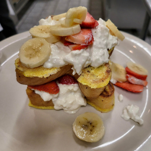 French toast served at Gel's Kitchen